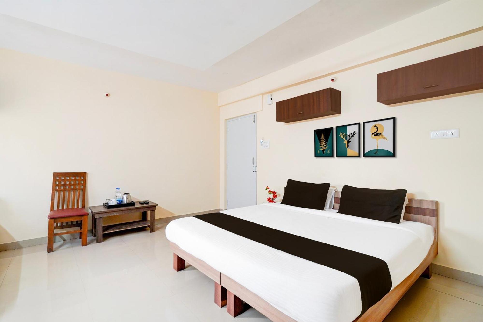 Capital O 16803 Hotel Blueberry Bangalore Exterior foto